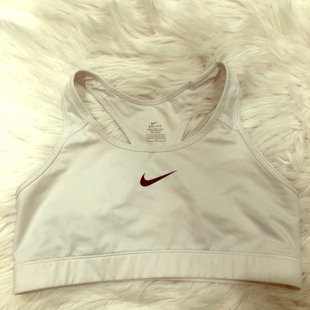 Nike racerback sports bra